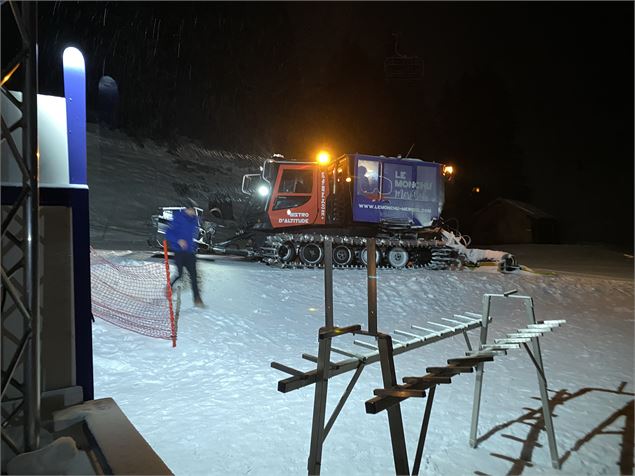 Le Chenille est à l'heure - Le Monchu
