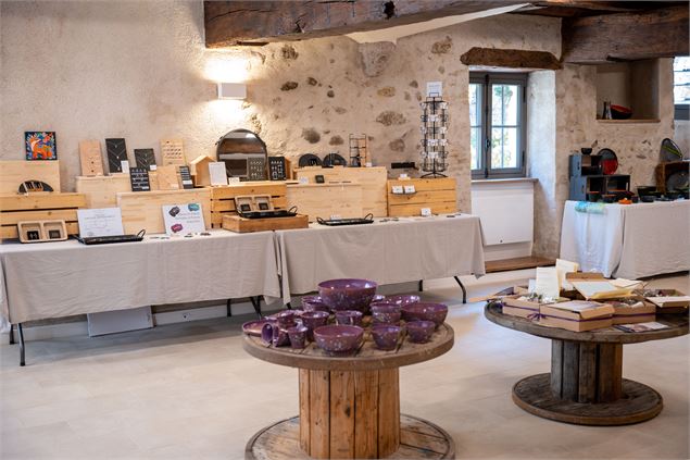 Journées européennes des métiers d'arts à la ferme de Pérouges_Pérouges - Pixabay