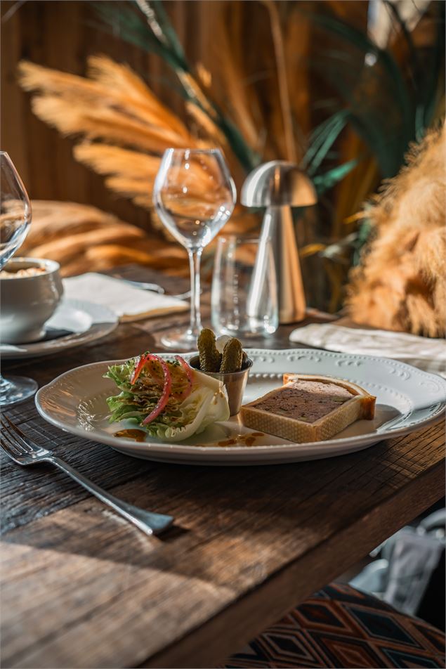 Des plats raffinés, pensés par notre chef Fabien François, fort de ses expériences chez Robuchon et