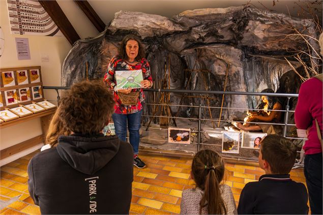 lecture et visite guidée du musée patrimonial de Thônes - Office de Tourisme Thônes Coeur des Vallée