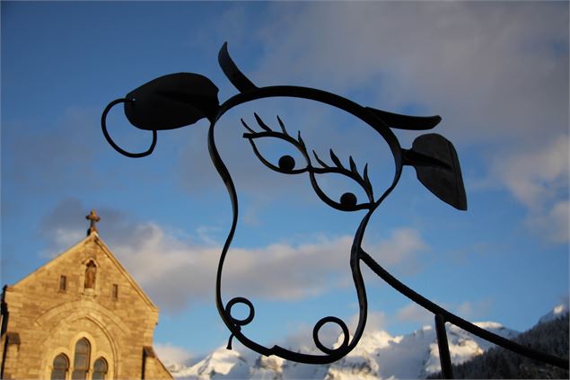 L'art vache au Grand-Bornand - C. Cattin Alpcat Medias