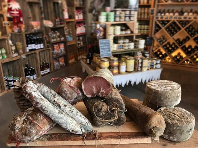 Pots de départ au Gaec le Plâne_Saint-André-de-Boëge - GAEC Le Plâne