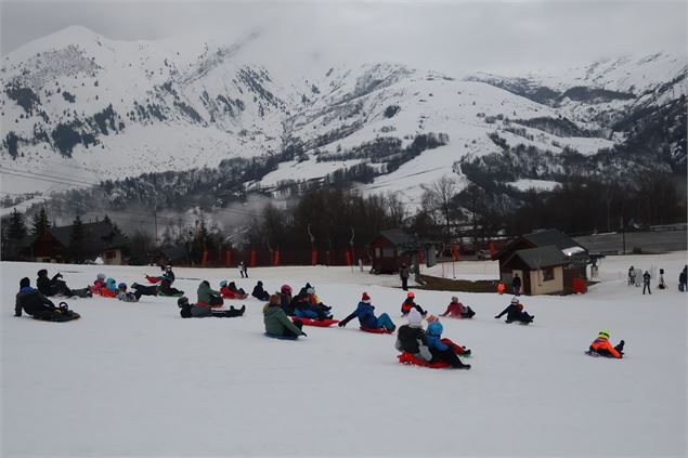 Dévalée express en luge_Saint-Jean-d'Arves - Office de Tourisme de Saint Jean d'Arves