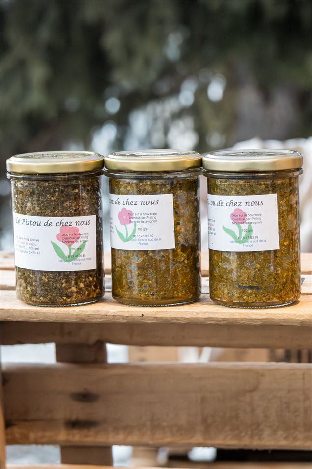 Stand de produits locaux au marché de Flaine - OT Flaine - Noémie Ladrix