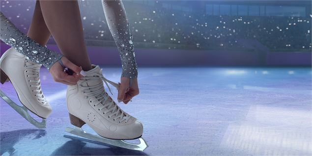 Vue sur patins de patinage artistique - Gliss Ice
