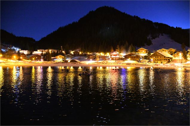 Veillée autour du lac_Châtel - Châtel Tourisme