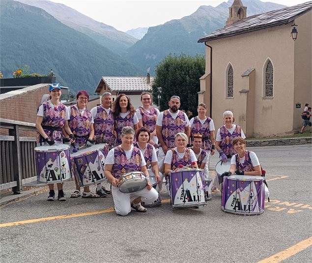 Photo du groupe en été - Emilie Gros