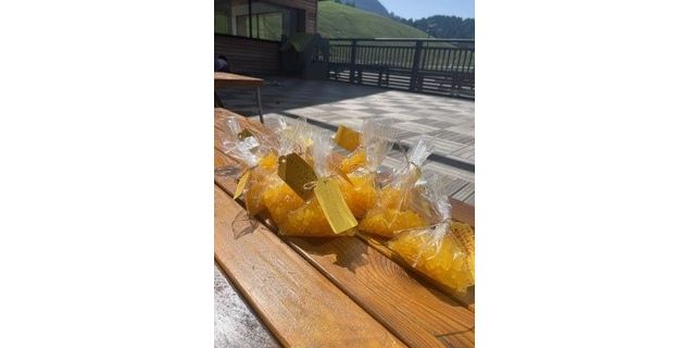 Atelier fabrication de bonbons - Châtel Tourisme
