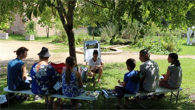 Châtillon se dessine - Claire Curt