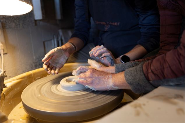 Démonstration - Initiation à la Poterie_Samoëns - Office de tourisme