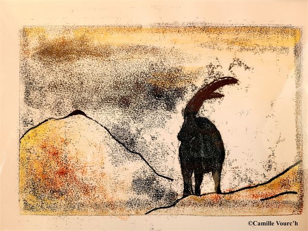 Bouquetin et lune dorée - Camille Vourc'h