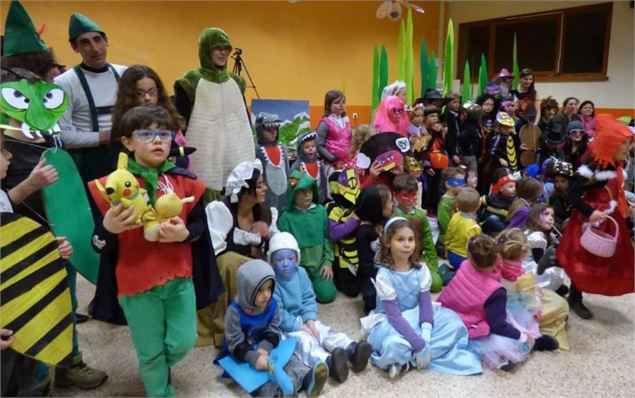 Carnaval_Lullin - Attitud' Altitudes