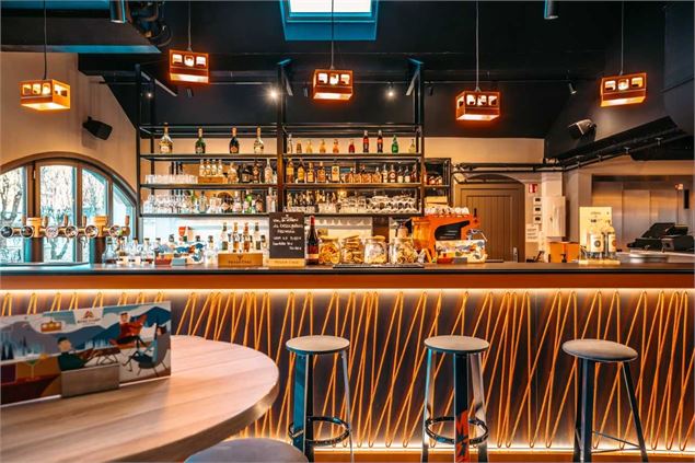 Concert live Ash Wall_Albertville