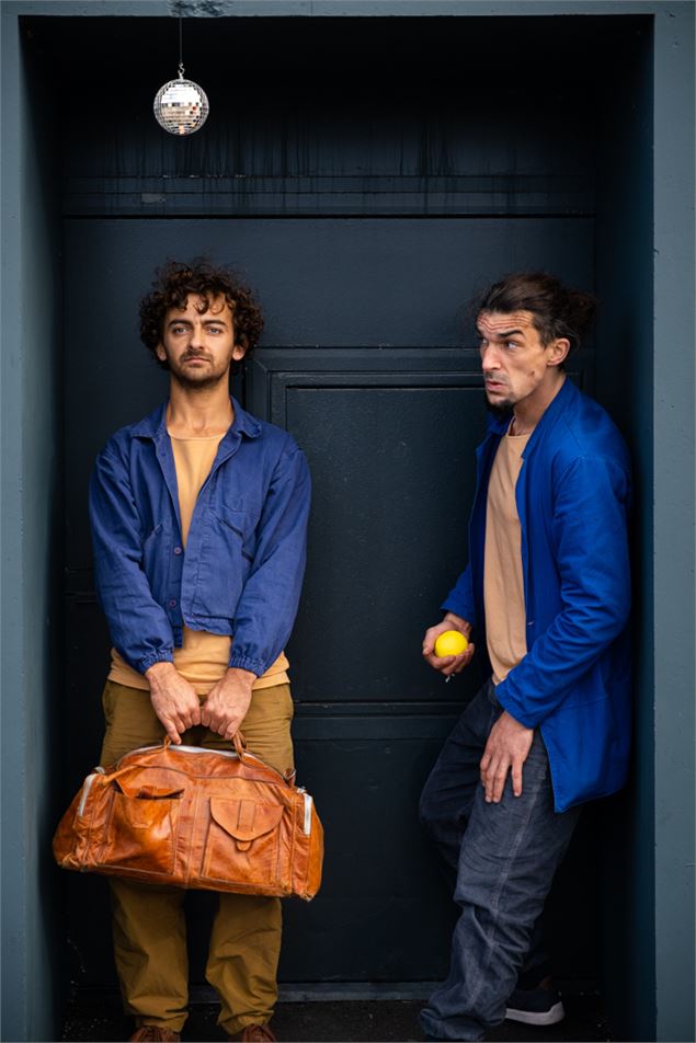 Festival des Arts du cirque : Influence - Mouvements jonglés_Faverges-Seythenex - Invendus