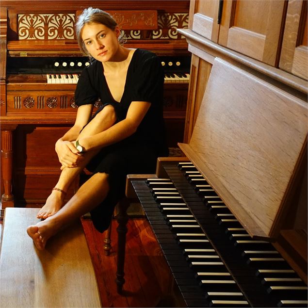 Elisabeth Hubmann, organiste - Choeur et orgues