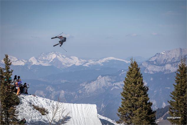 Back to Back  Invitational_Megève