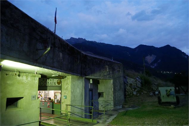 L'entrée éclairée - C. Di Filippo