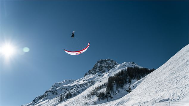 Speedrider dans la vallée du Manchet à Val d'Isère - Léo Taillefer
