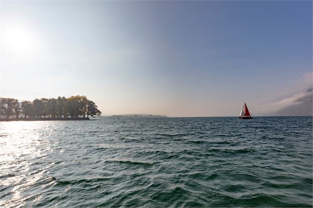 ateliersaqualisaixlesbainsrivieradesalpes - Cisalb