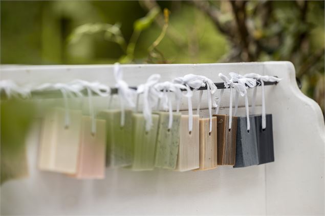 savonnerie Ferrone - L. Grosgurin