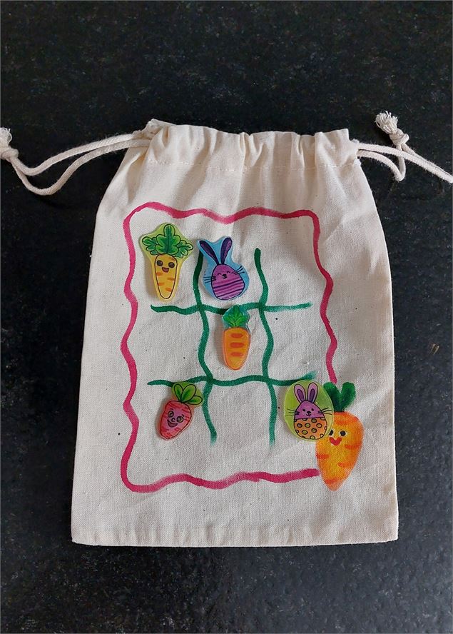 Atelier Tic Tac Pâques : Création d'une pochette de jeu_Morzine - MArtine Mazri