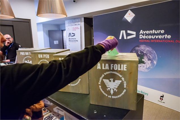 Boîtes vote du public - Festival International du Film Aventure & Découverte édition 2025 - Val d'Is
