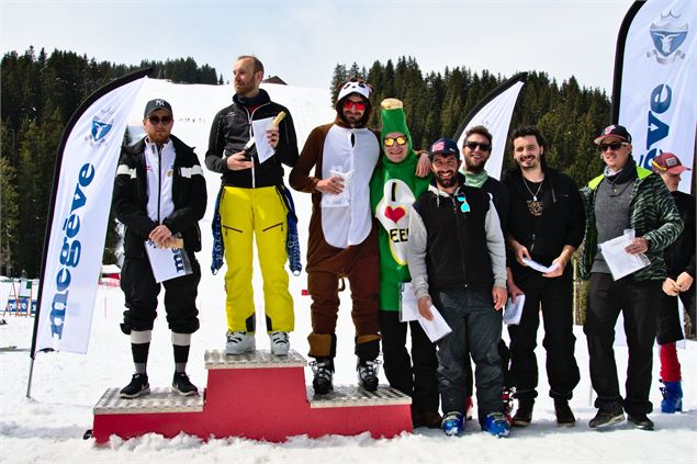 coupe de la commune - dr