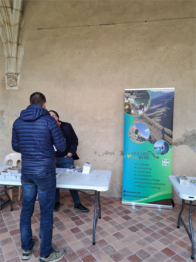 Bourse d'échanges à la documentation touristique_Bourg-en-Bresse - OT BBD