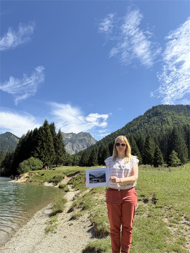 Au pied du Roc d'Enfer - Emilie Meynet