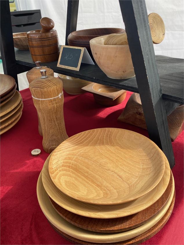 obkets en bois tourné - Habère-Poche Animation
