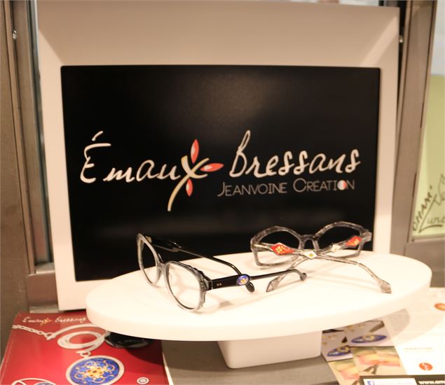 Lunettes émaux - Otca3b - D.R.) - ©OTGBA - D.R.