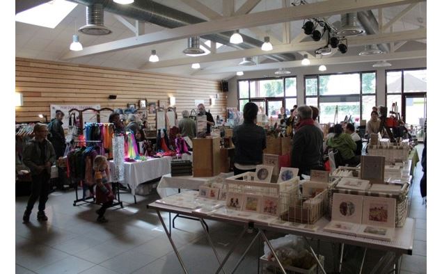 marché de la création en intérieur - Sou des ecoles PBSC