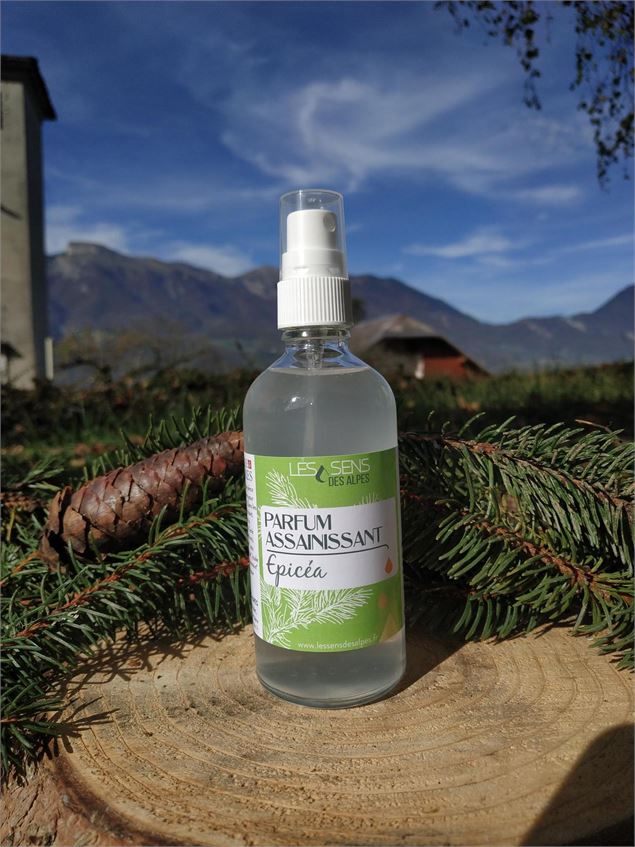 Les sens des Alpes : ouverture du lieu de production d'huiles essentielles_Sainte-Hélène-sur-Isère