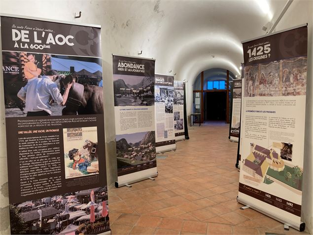 Exposition : « SIX CENTS FOIRES M’ÉTAIENT CONTÉES… »_Abondance - Mairie Abondance