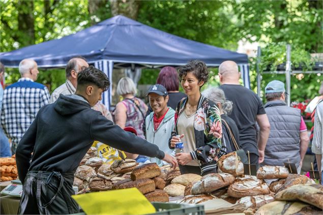 Photo du stand d'un artisan boulanger - Philophoto