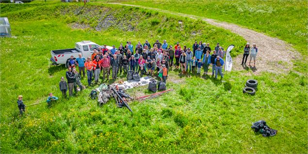 Combloux nettoie sa montagne_Combloux