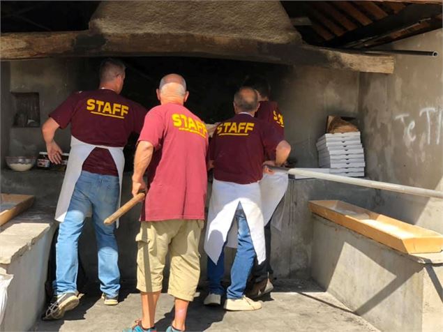 Fête du Pain_Notre-Dame-du-Cruet - Comité des fêtes de Notre Dame du Cruet