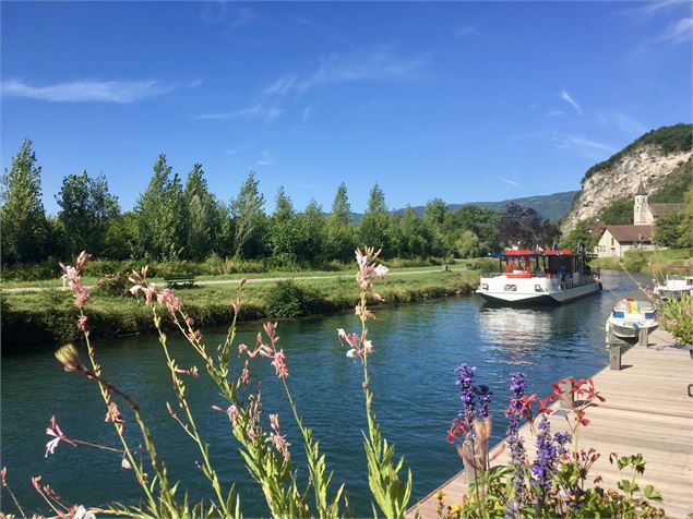 Croisière patrimoine : les rives révélées autrement_Chanaz - Bateaucanal