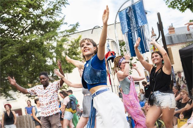La ZOA - L'Arbre à danser_Bourg-en-Bresse
