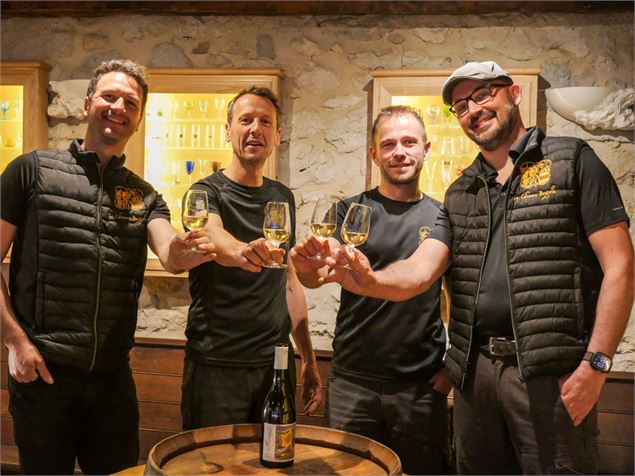 Les vignerons du Caveau Bugiste - Le Caveau Bugiste