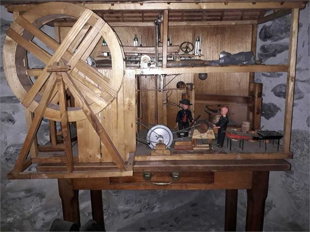 Nuit européenne des Musées : Le musée du Patrimoine Rural :  « Entre rouages et merveilles »_Ugine
