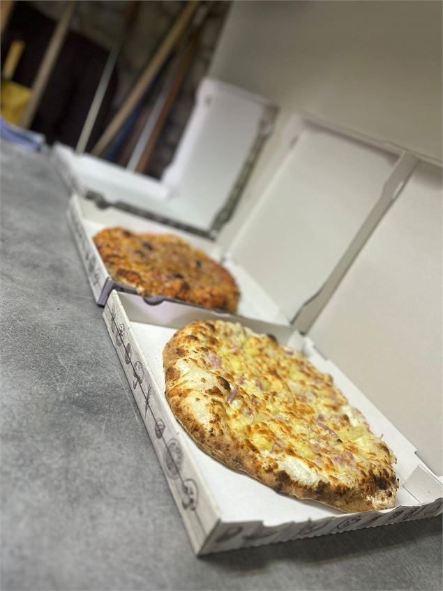 Pizzas des copains de la planchette_Dullin - Les Copains de la Planchette