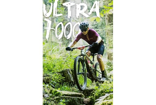 Affiche de l'ultra 7000 - Baroudeurs des Alpes