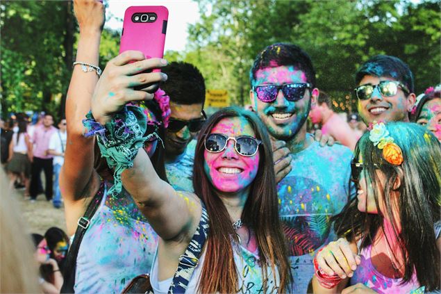 color run course à pied - Unsplash