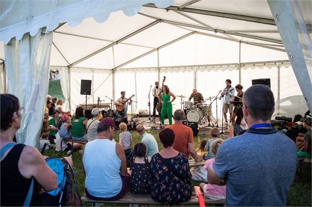 Le Fest'y Mouzets - MJC du Brevon