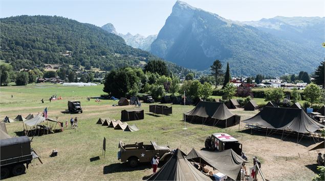 Campement militaire à la base de loisirs - OT Samoëns - Mathilda Manzi
