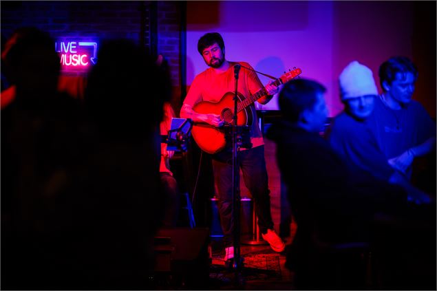 Concert en terrasse de Has Been Players - Sylvain Aymoz