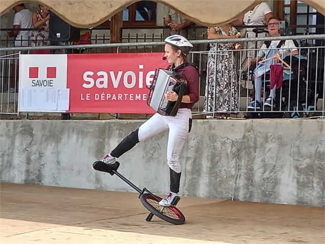 Fête du village - Christelle Cochet