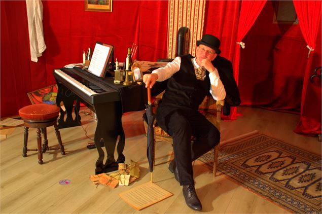 Erik Satie - Le tapeur à gages - pièce de théatre_Cordon - Dupuis
