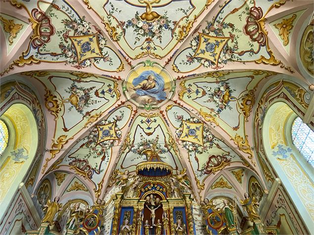 Chapelle Notre Dame des Vernettes - Voûte et retable majeur - Guillaume Bourgeois